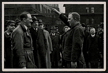 1933 A visit to the factory. The marketing manager and personnel greet the Fuhrer.. Cigarette card