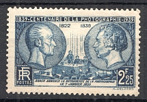 1939 France (CV $10, Full Set)